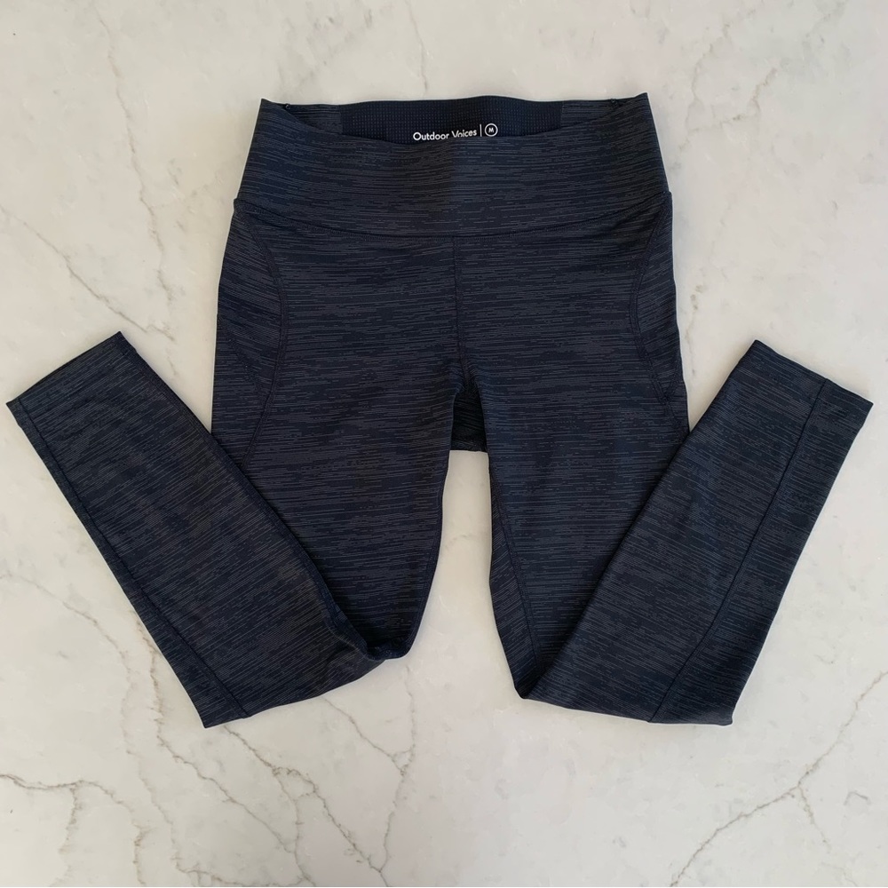Outdoor Voices Leggings Medium Heather Black Grey